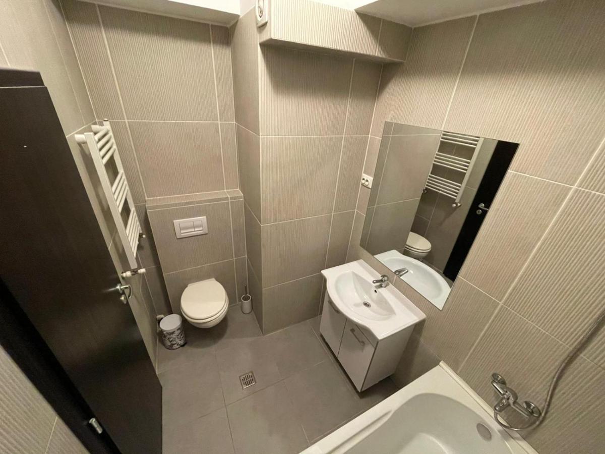 Taste Of Iasi - Two Room Apartment - Central - Sunset Touch Dış mekan fotoğraf