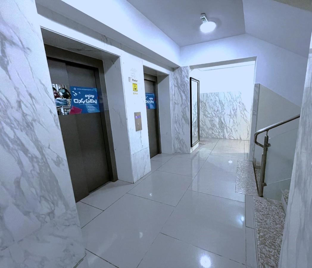 Taste Of Iasi - Two Room Apartment - Central - Sunset Touch Dış mekan fotoğraf