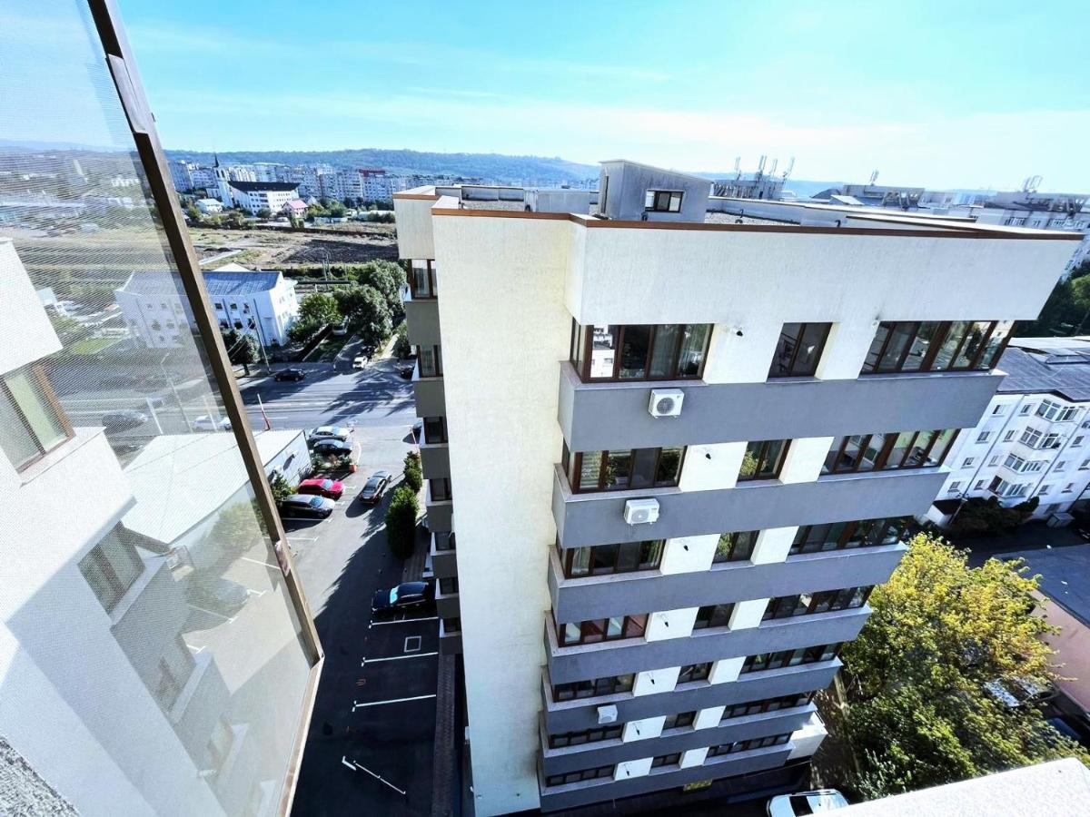 Taste Of Iasi - Two Room Apartment - Central - Sunset Touch Dış mekan fotoğraf